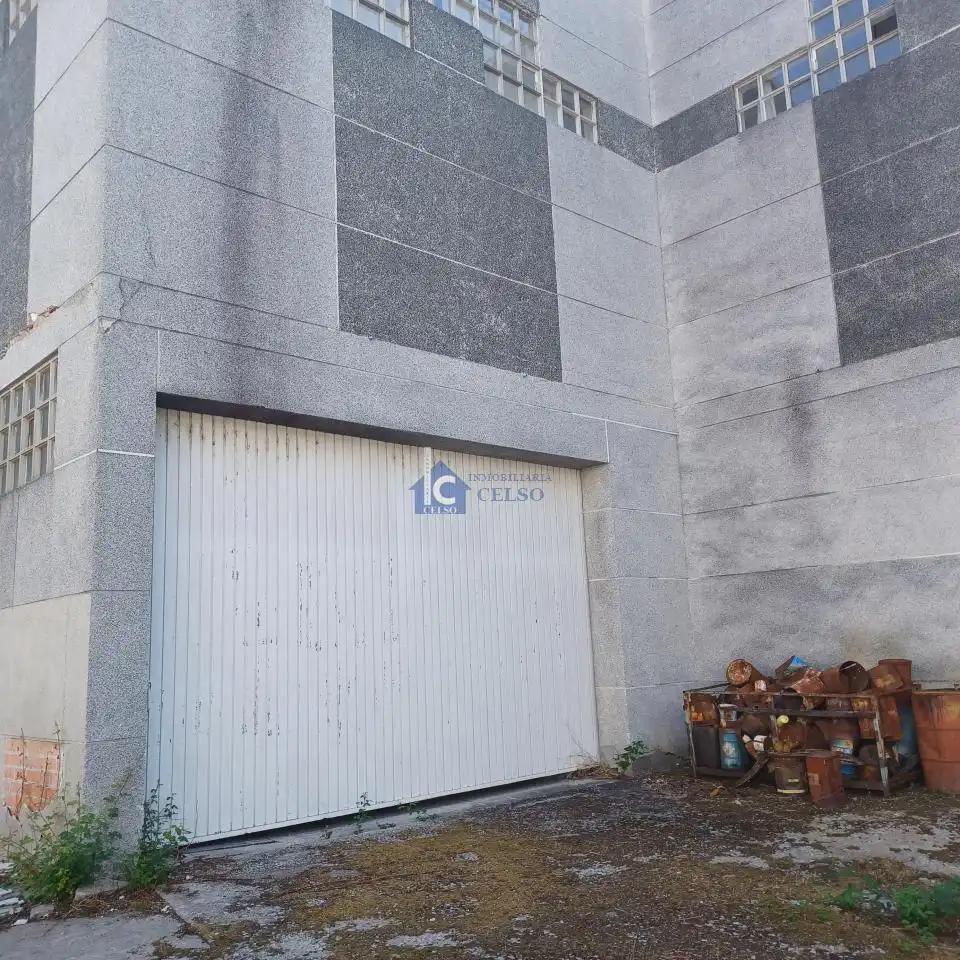 Außenansicht von Fabrikhallen zur Miete in Ourense Capital 