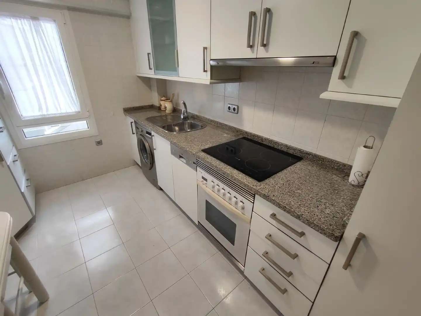 Cocina de Piso de alquiler en A Coruña Capital  con Calefacción y Amueblado