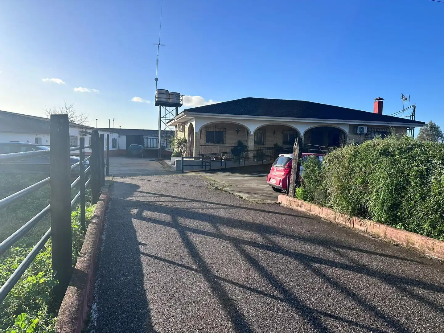 Maison rustique avec piscine à vendre à Periurbano Oeste - Sierra