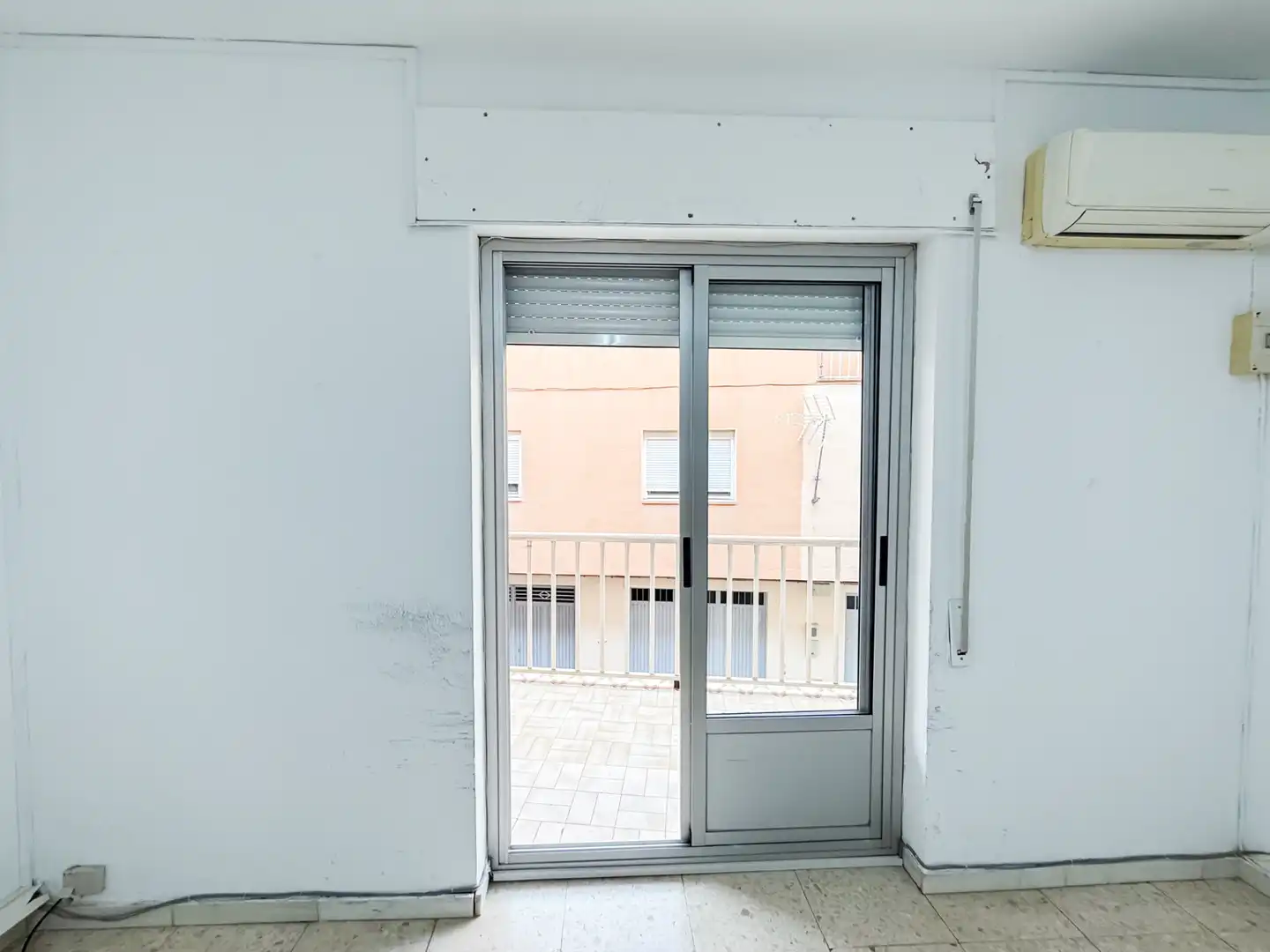 Terraza de Piso en venta en Baza con Aire acondicionado, Terraza y Balcón