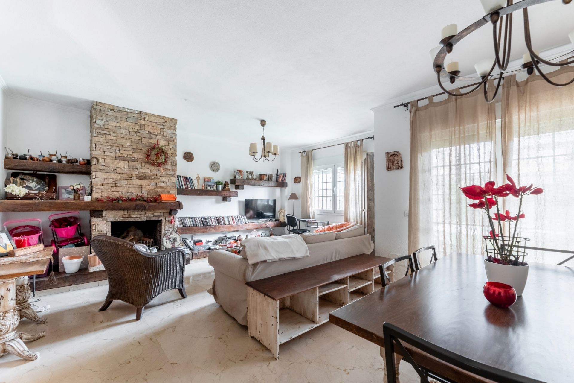 Living room of Single-family semi-detached for sale in Arroyomolinos (Madrid)  with Air Conditioner, Heating and Private garden