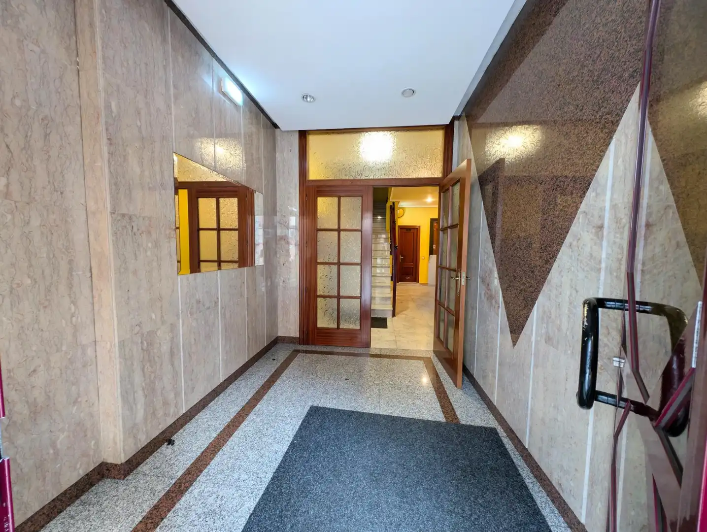 Piso en venta en Mieres (Asturias) con Calefacción, Amueblado y Balcón