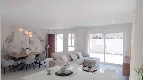 Apartamentos bajos totalmente reformados en Torreblanca, Torrevieja, imatge 3