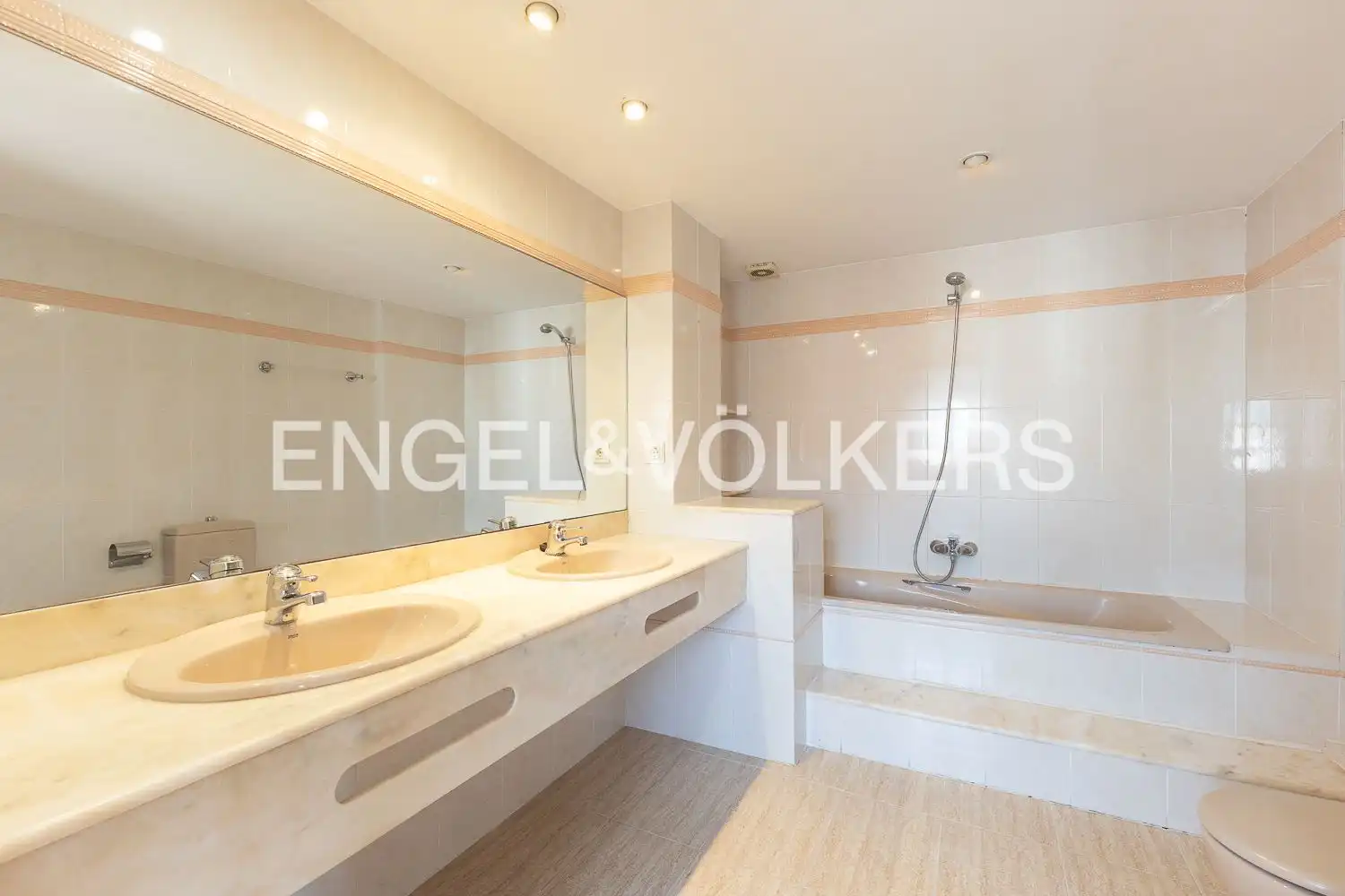 Penthouse with lift for sale in Carrer de Mossén Fenollar, imagen 41