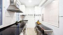 Kitchen of Flat for sale in  Madrid Capital  with Air Conditioner, Heating and Oven