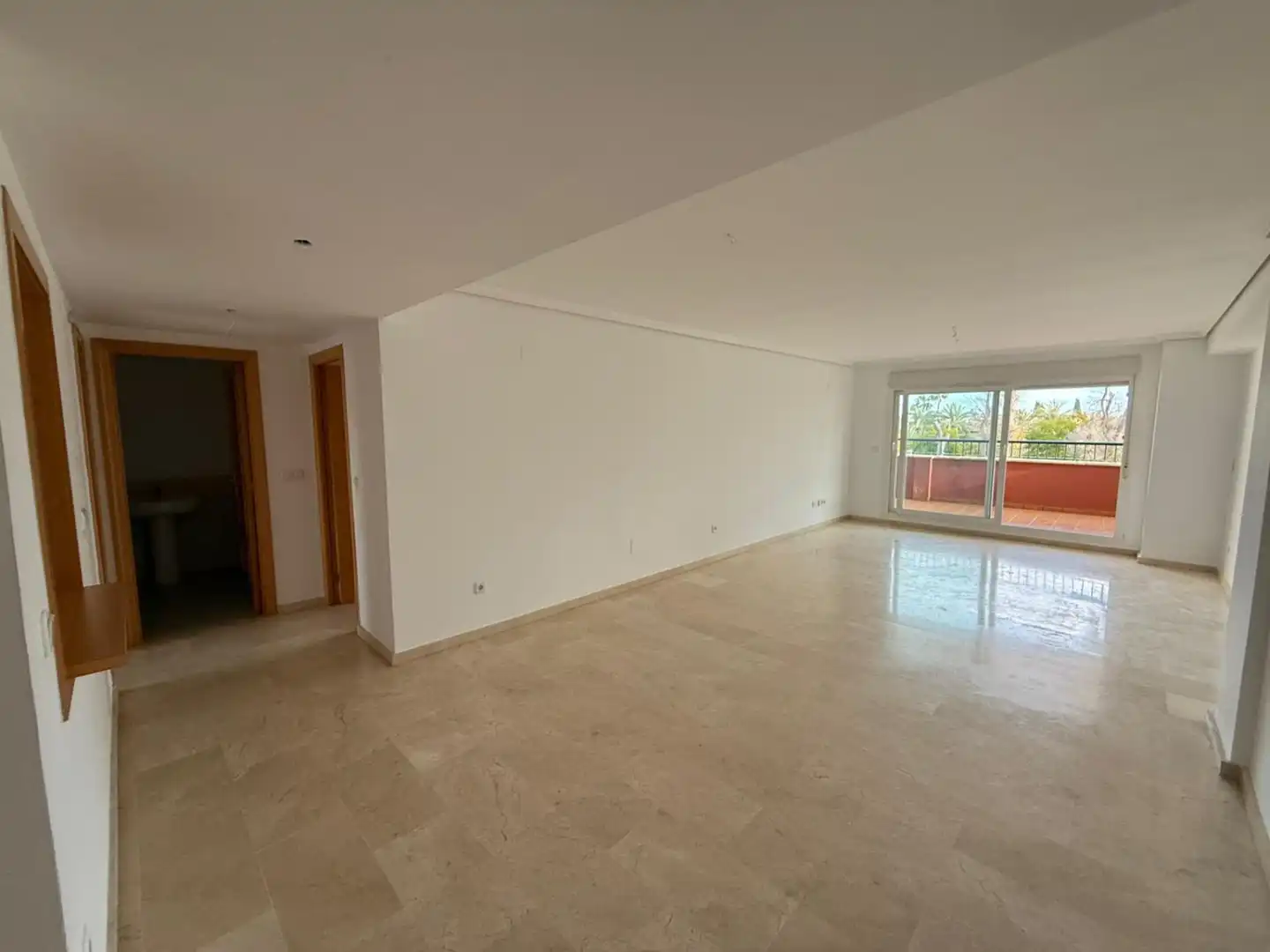 Wohnung zum Verkauf in Guadalmina Baja