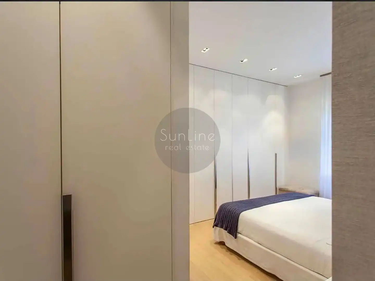 Bedroom of Flat for rent in Valencia  with Air Conditioner, Furnished and Pets allowed