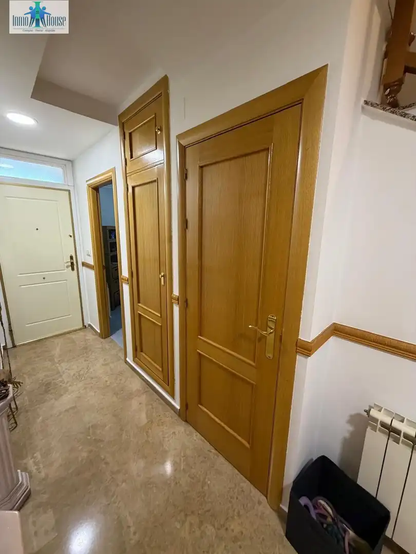 Casa adosada en venta en Albacete con Aire acondicionado, Calefacción y Trastero