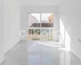 Flat for sale in Fuengirola  with Air Conditioner