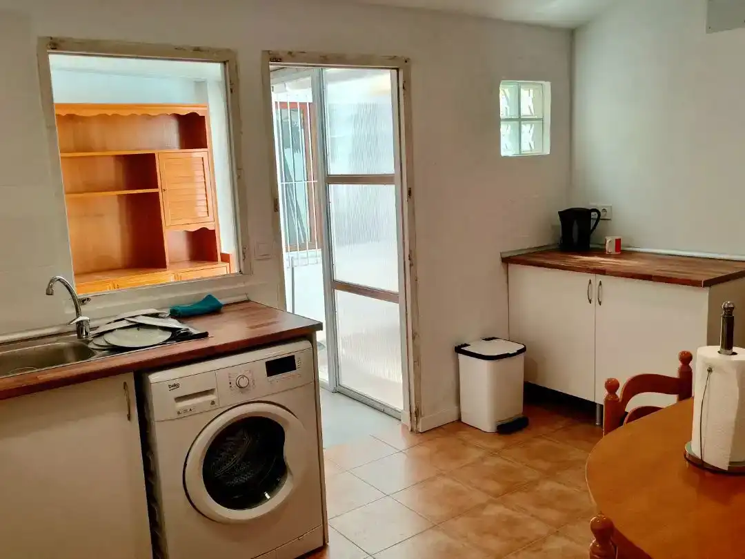 Erdgeschoss zur Miete in Calle Alfonso XIII, 50, Centro