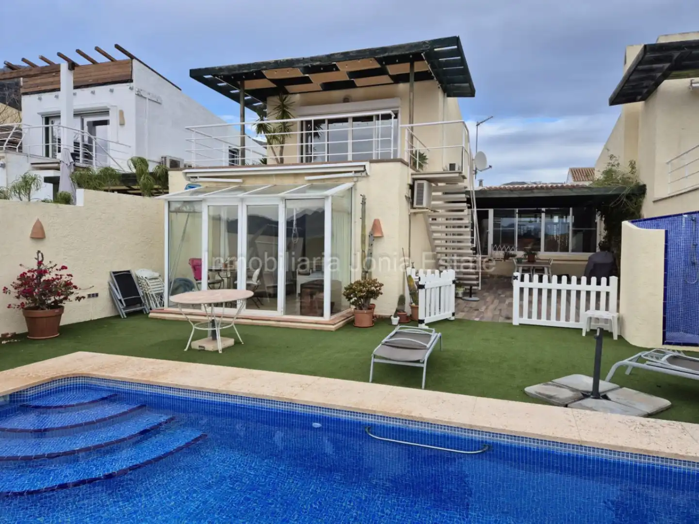 Villa mit Pool zum Verkauf in Altea la Vella