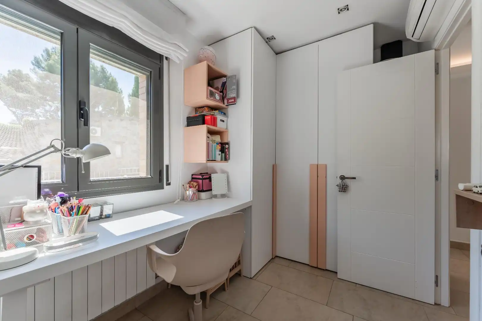 Habitación de Casa o chalet en venta en Montmeló con Calefacción, Terraza y Jacuzzi