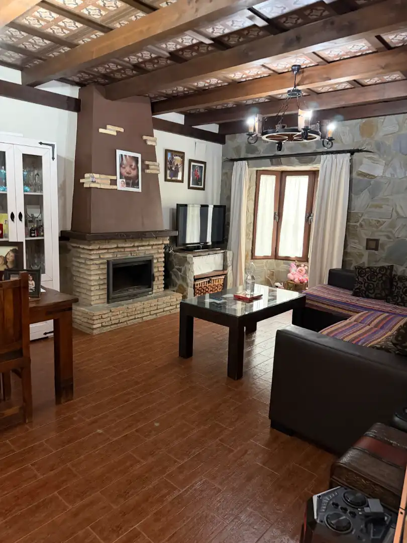 Sala d'estar de Casa o xalet en venda en Chiclana de la Frontera amb Calefacció, Jardí privat i Terrassa