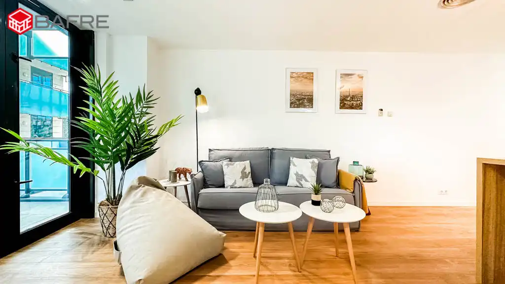 Wohnung zur Miete in Av. del Puente Cultural, Dehesa Vieja - Puente Cultural