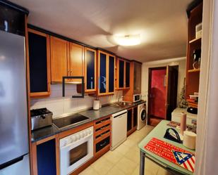 Kitchen of Flat for sale in  Toledo Capital  with Air Conditioner, Terrace and Swimming Pool