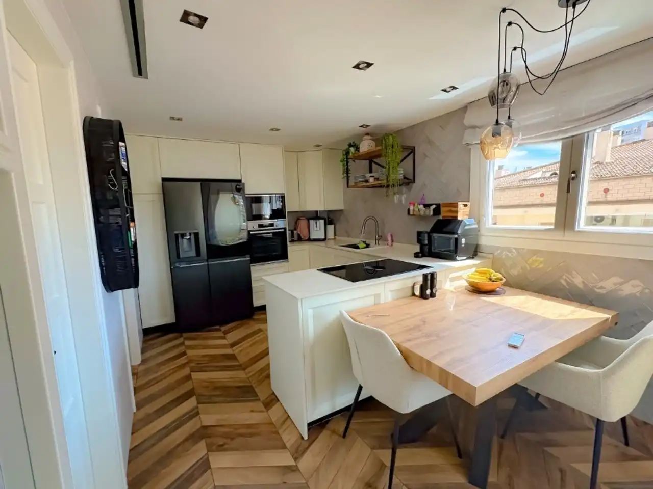 Apartament amb piscina en venda a Puerto Marina, imagen 9