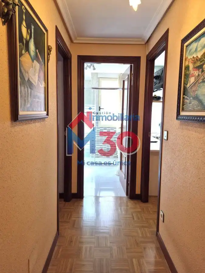 Piso en venta en Miranda de Ebro con Calefacción, Parquet y Terraza