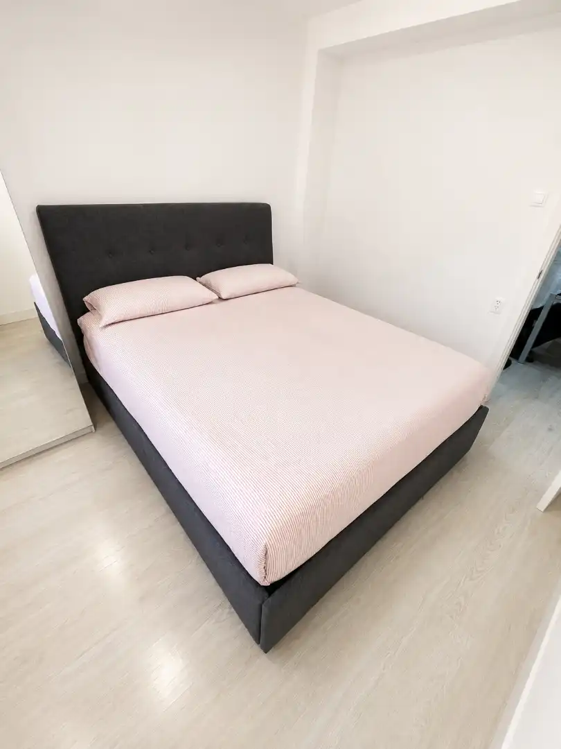 Habitación de Piso en venta en Zaragoza con Aire acondicionado, Calefacción y Parquet
