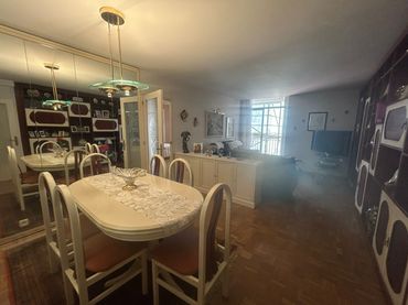 Wohnung mit Balkon zum Verkauf in Carrer de València