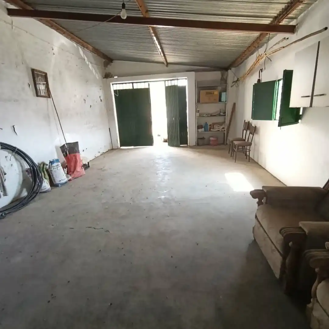Finca rústica en venta en Iznájar con Aire acondicionado, Calefacción y Jardín privado