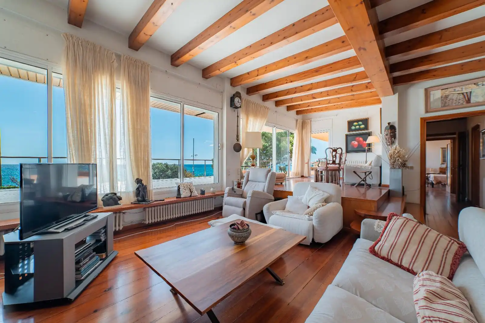 Sala d'estar de Casa o xalet en venda en Calonge i Sant Antoni amb Calefacció, Jardí privat i Terrassa