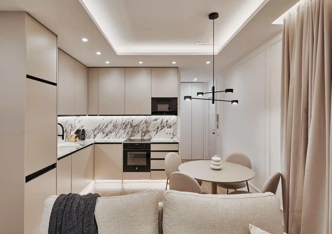 Ground floor with lift for sale in Calle de Colón, imagen 4
