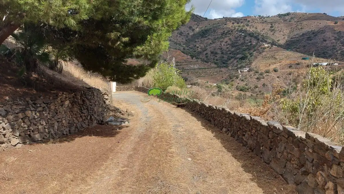 Vista exterior de Finca rústica en venta en Vélez-Málaga con Aire acondicionado, Terraza y Trastero