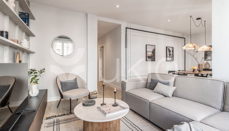 Apartamento de alquiler en Calle de Antonio Acuña, Goya - Imagen 2