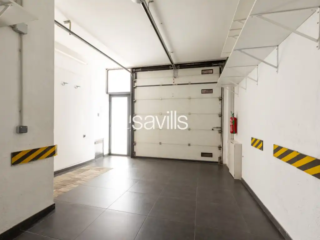 Haus oder Chalet zur Miete in Barcelona mit Privatgarten und Schwimmbad
