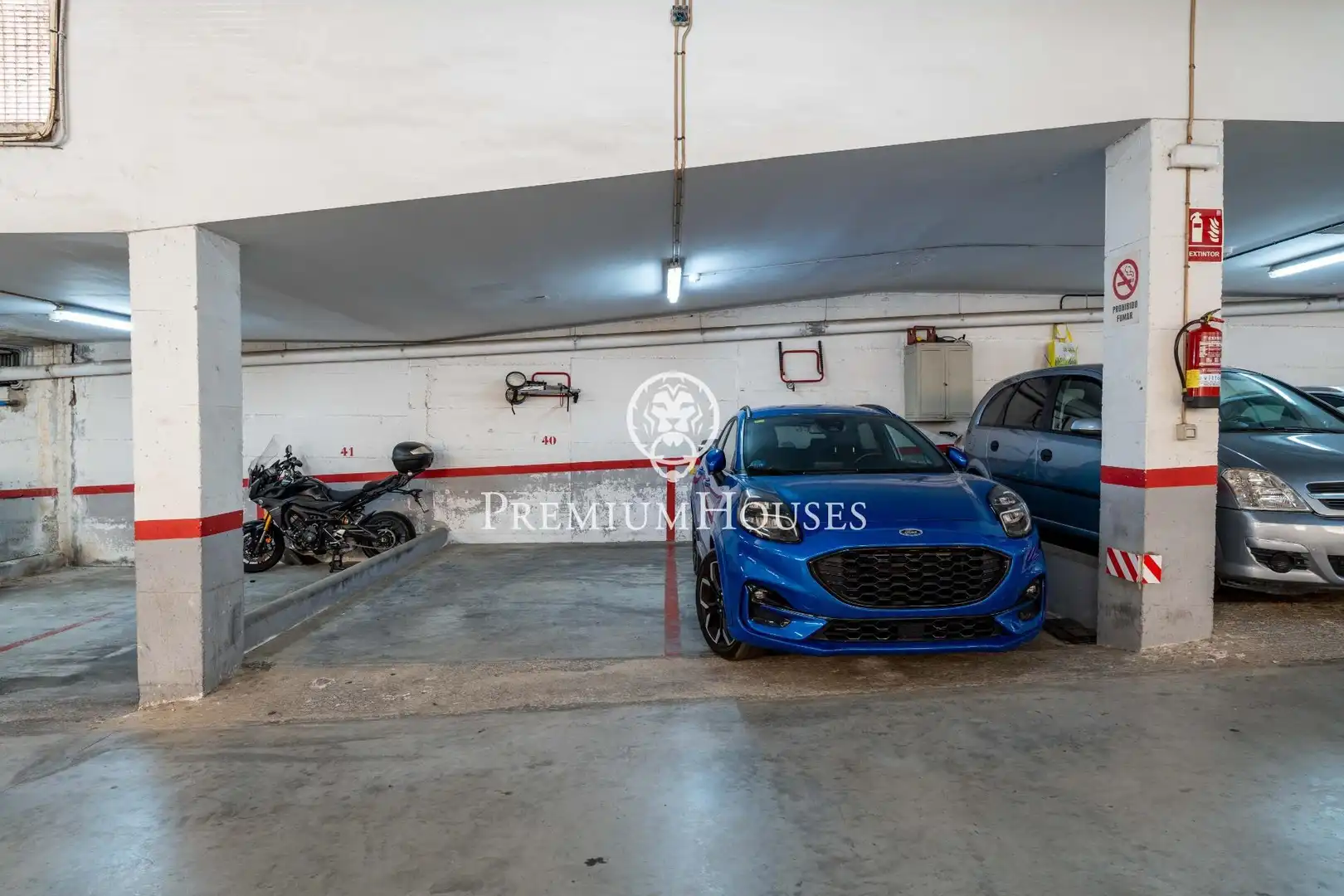 Parking of Attic for sale in Sant Pere de Ribes  with Heating, Private garden and Parquet flooring