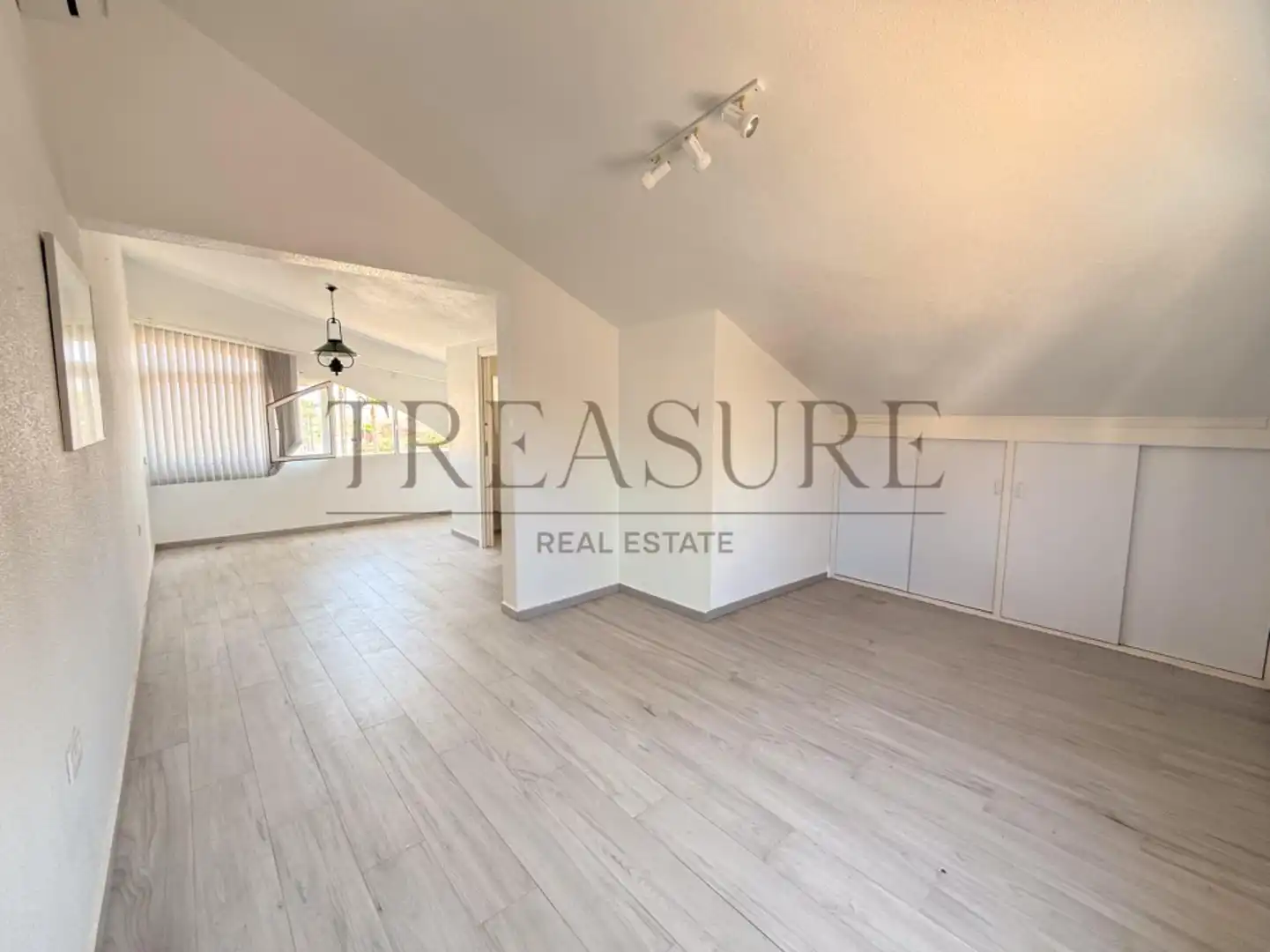 Habitación de Casa adosada en venta en Mazarrón con Aire acondicionado, Calefacción y Terraza