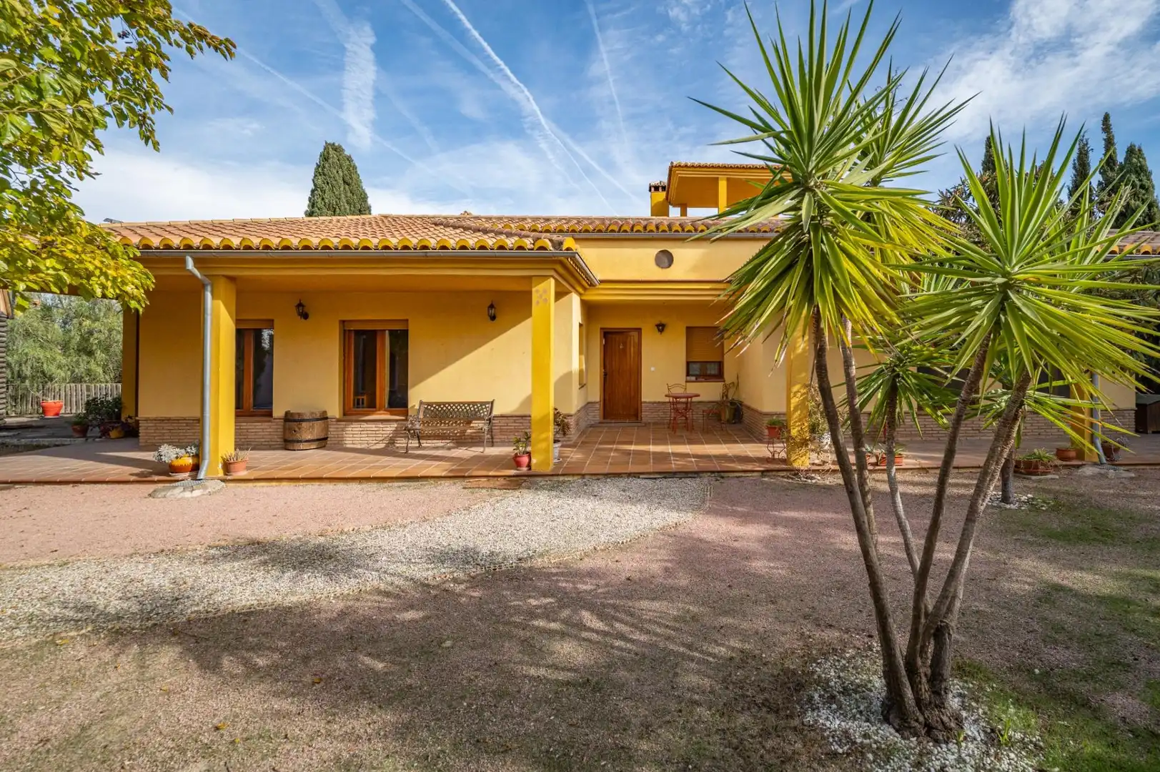 Außenansicht von Haus oder Chalet zum Verkauf in Alhendín mit Heizung, Privatgarten und Terrasse