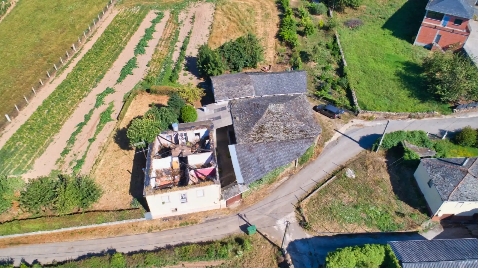 Residencial en venta en LU-653, 8, A Pobra do Brollón