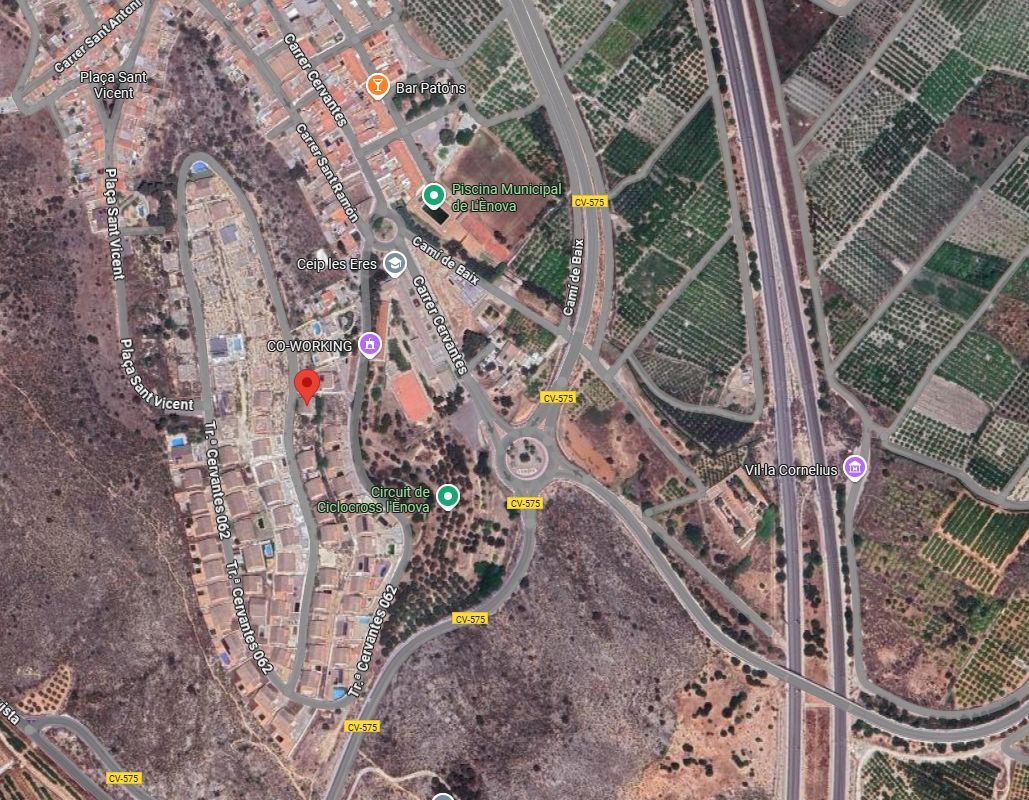 Edifici en venda a L'Énova