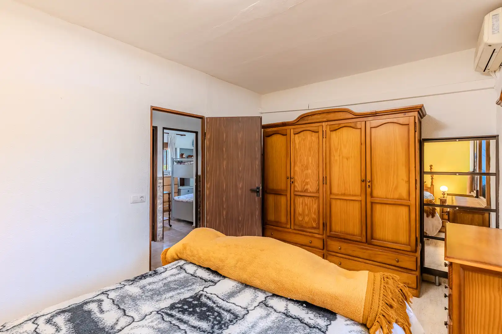 Habitación de Casa o chalet en venta en Benicarló con Calefacción, Jardín privado y Terraza