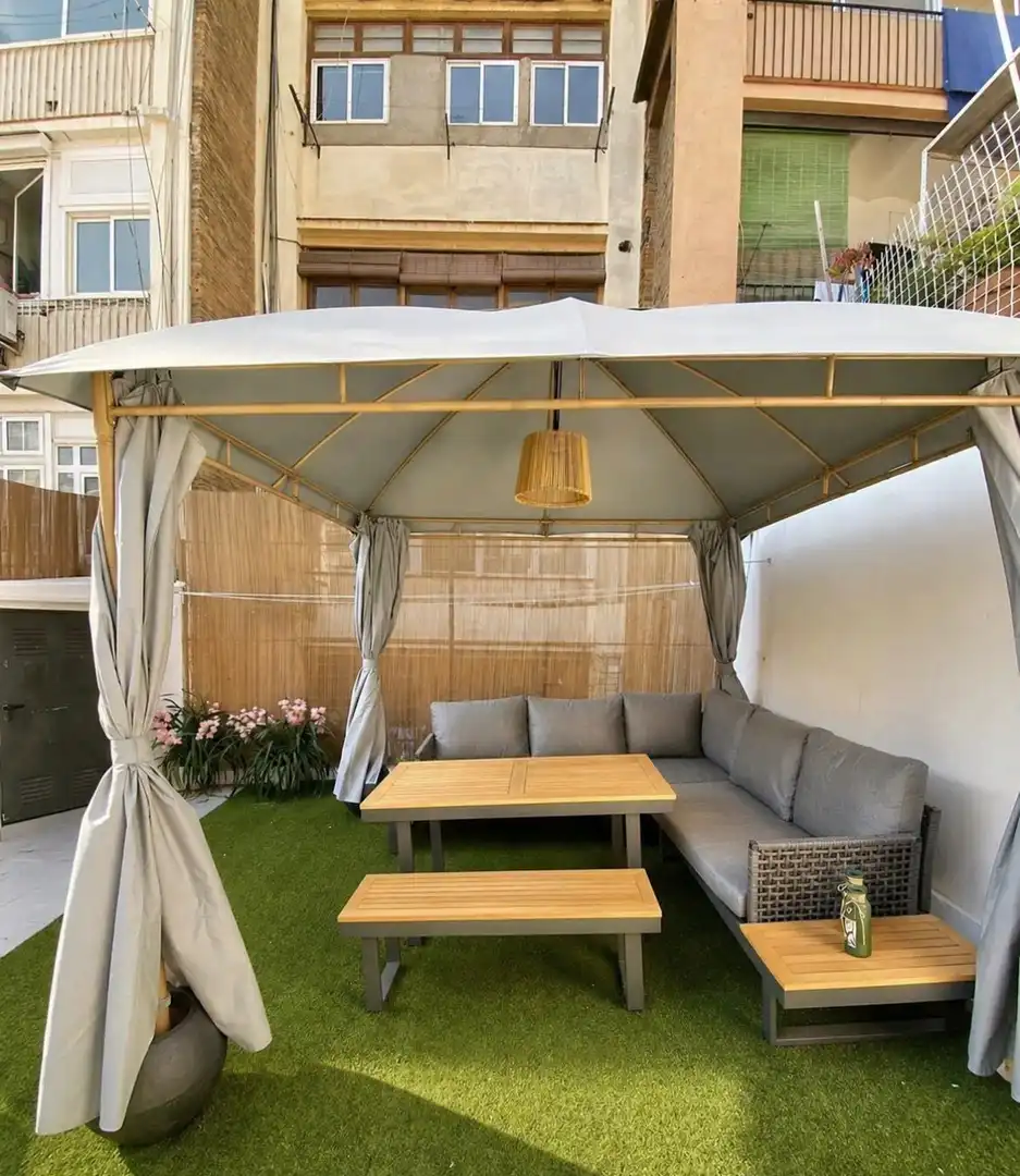 Terrace of Duplexes for rent to own in Barcelona  with Air Conditioner, Private garden and Pets allowed