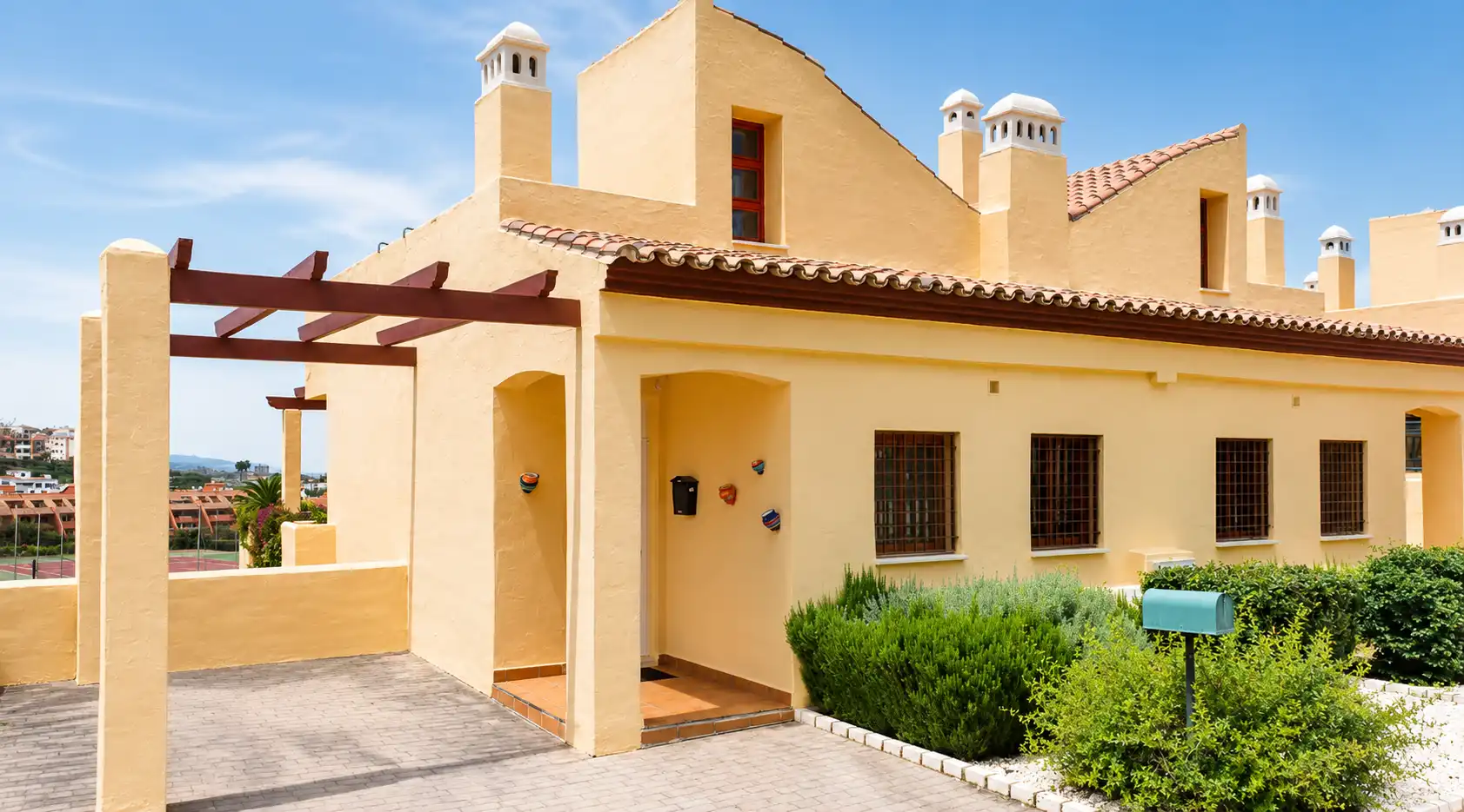 Home with terrace for sale in Alcorrín