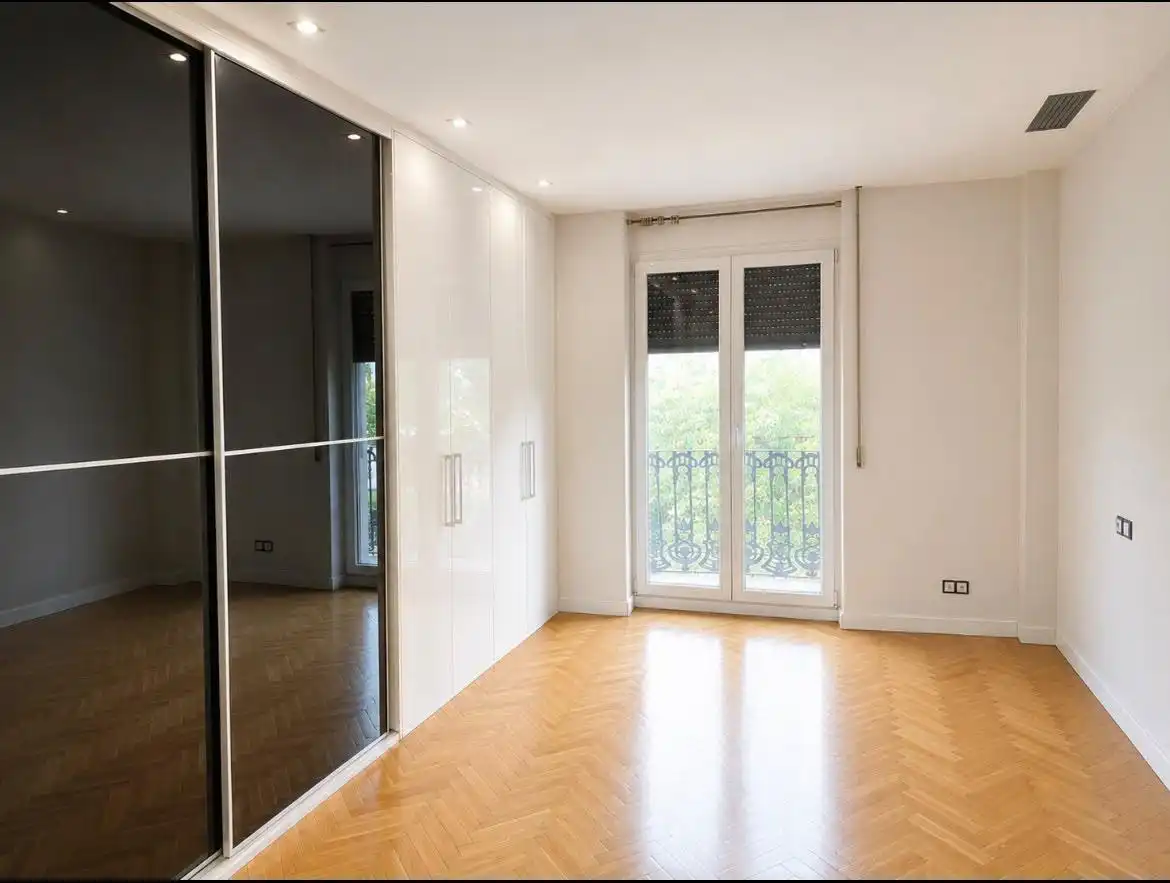 Habitación de Piso de alquiler en Zaragoza con Aire acondicionado, Calefacción y Parquet
