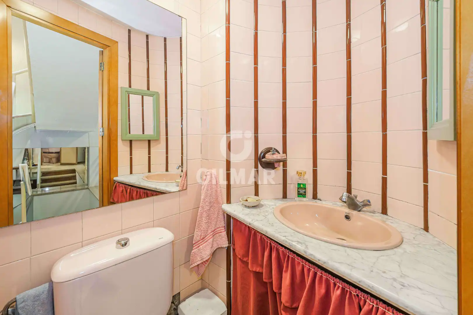 Bathroom of Detached homes for sale in Sevilla