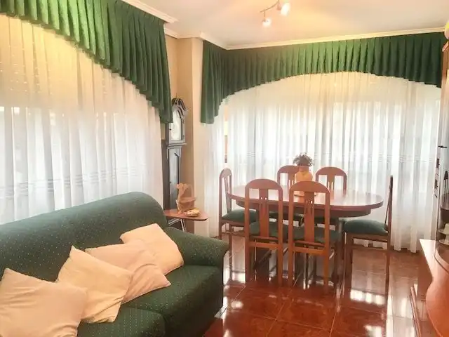 Comedor de Piso en venta en Noja con Calefacción, Terraza y Amueblado