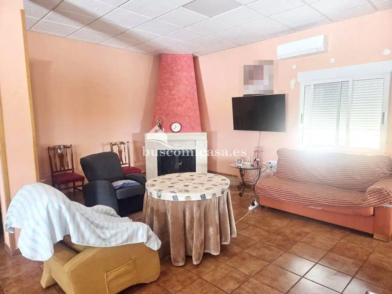 Sala d'estar de Casa o xalet en venda en Jaén amb Aire condicionat, Calefacció i Jardí privat