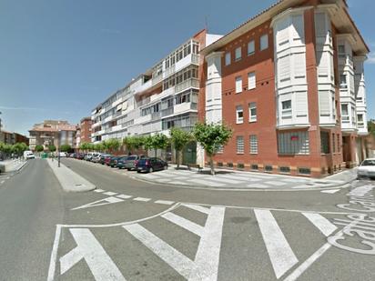 Vista exterior de Pis en venda en Palencia Capital amb Terrassa