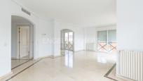 Attic for sale in  Madrid Capital  with Air Conditioner, Heating and Private garden