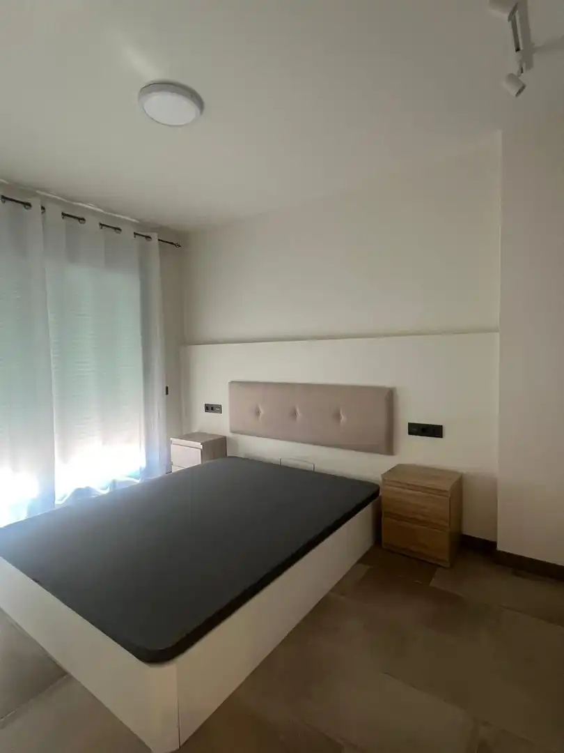 Habitación de Piso de alquiler en Lleida con Aire acondicionado