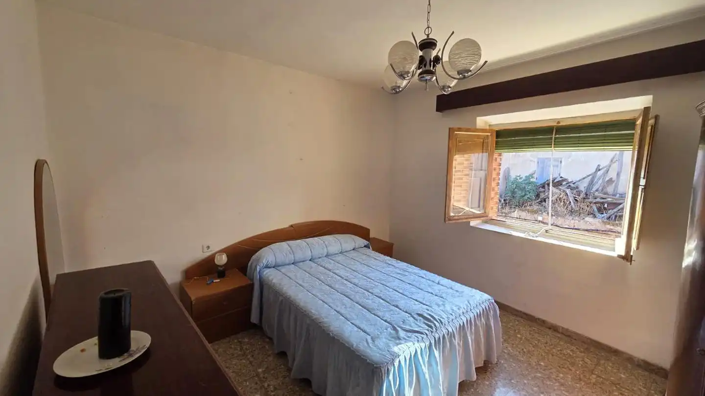 Dormitori de Casa o xalet en venda en Puebla de Almenara amb Moblat