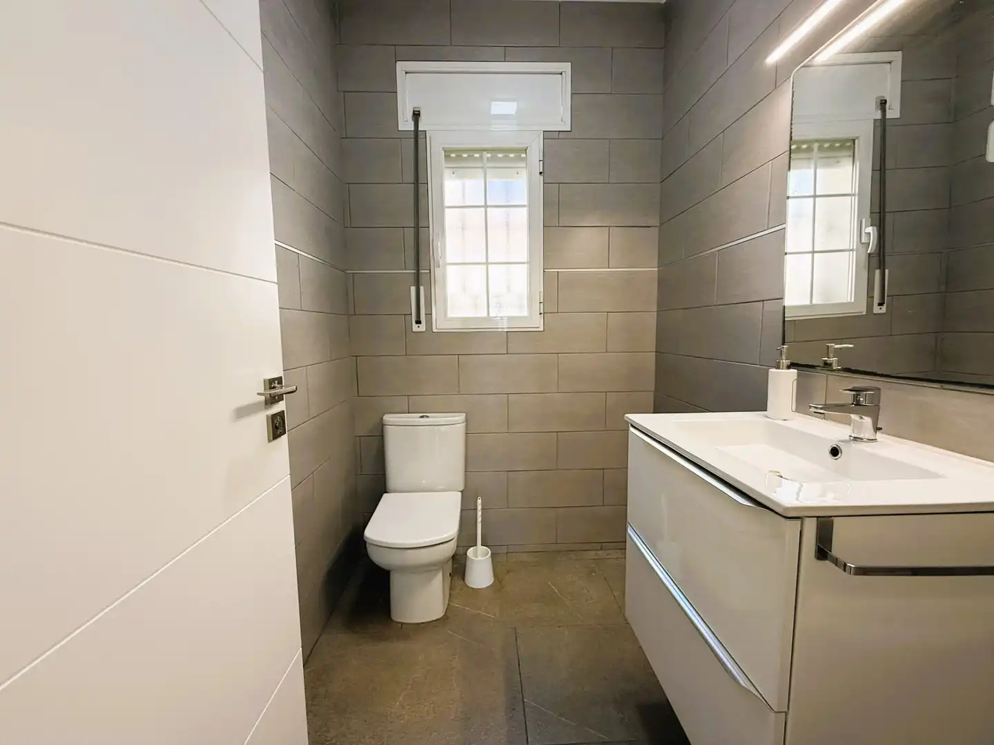 Baño de Casa o chalet en venta en Lliçà d'Amunt con Aire acondicionado, Calefacción y Jardín privado