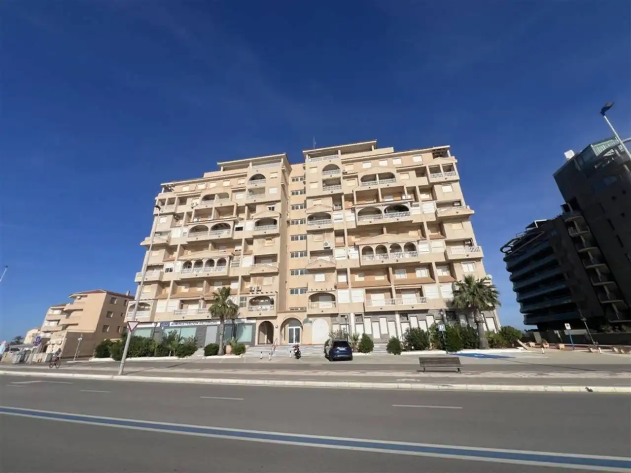 Exterior view of Attic for sale in La Manga del Mar Menor  with Air Conditioner, Terrace and Furnished