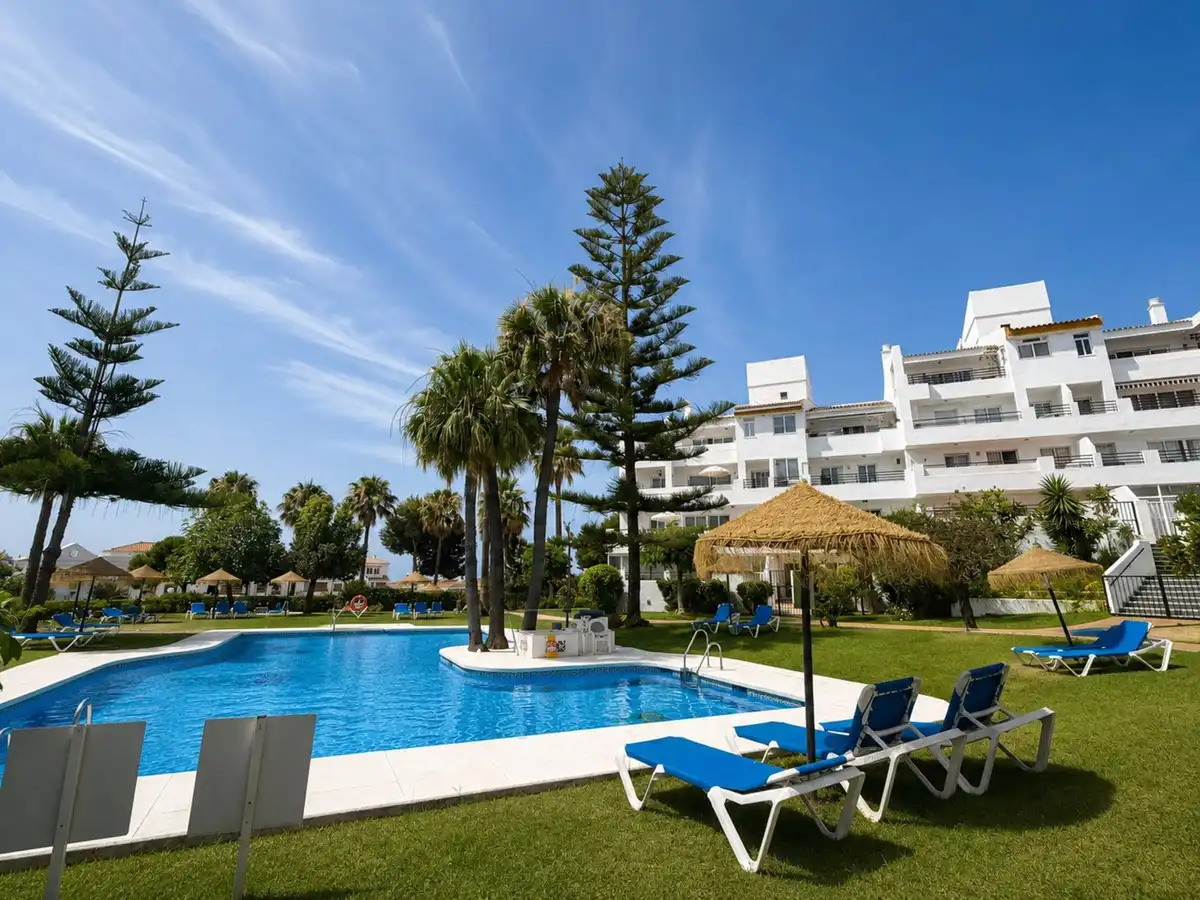 Garten von Einfamilien-Reihenhaus zum Verkauf in Mijas mit Klimaanlage, Terrasse und Möbliert