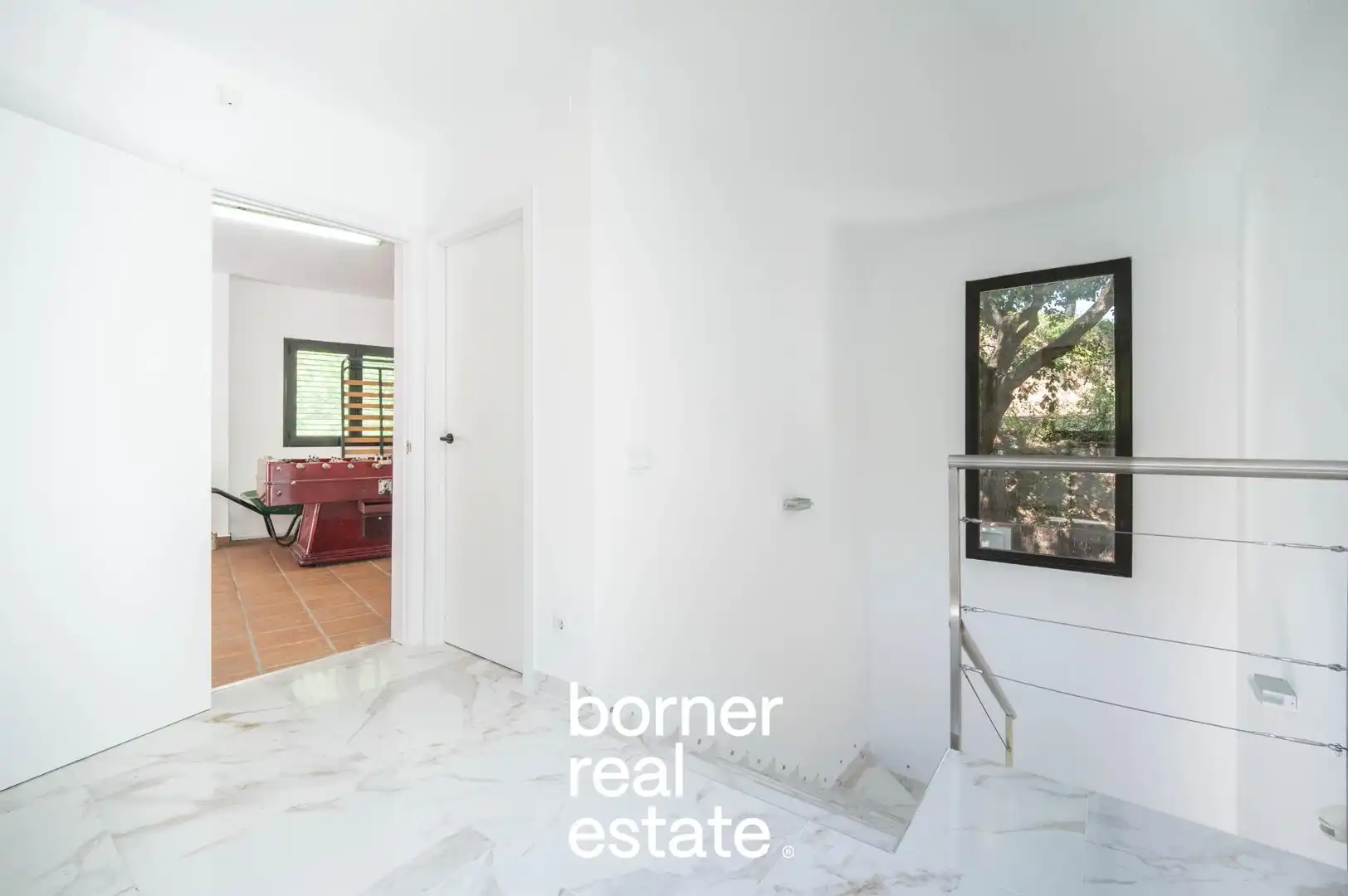 Vista exterior de Casa o chalet en venta en Sant Cugat del Vallès con Aire acondicionado, Calefacción y Jardín privado