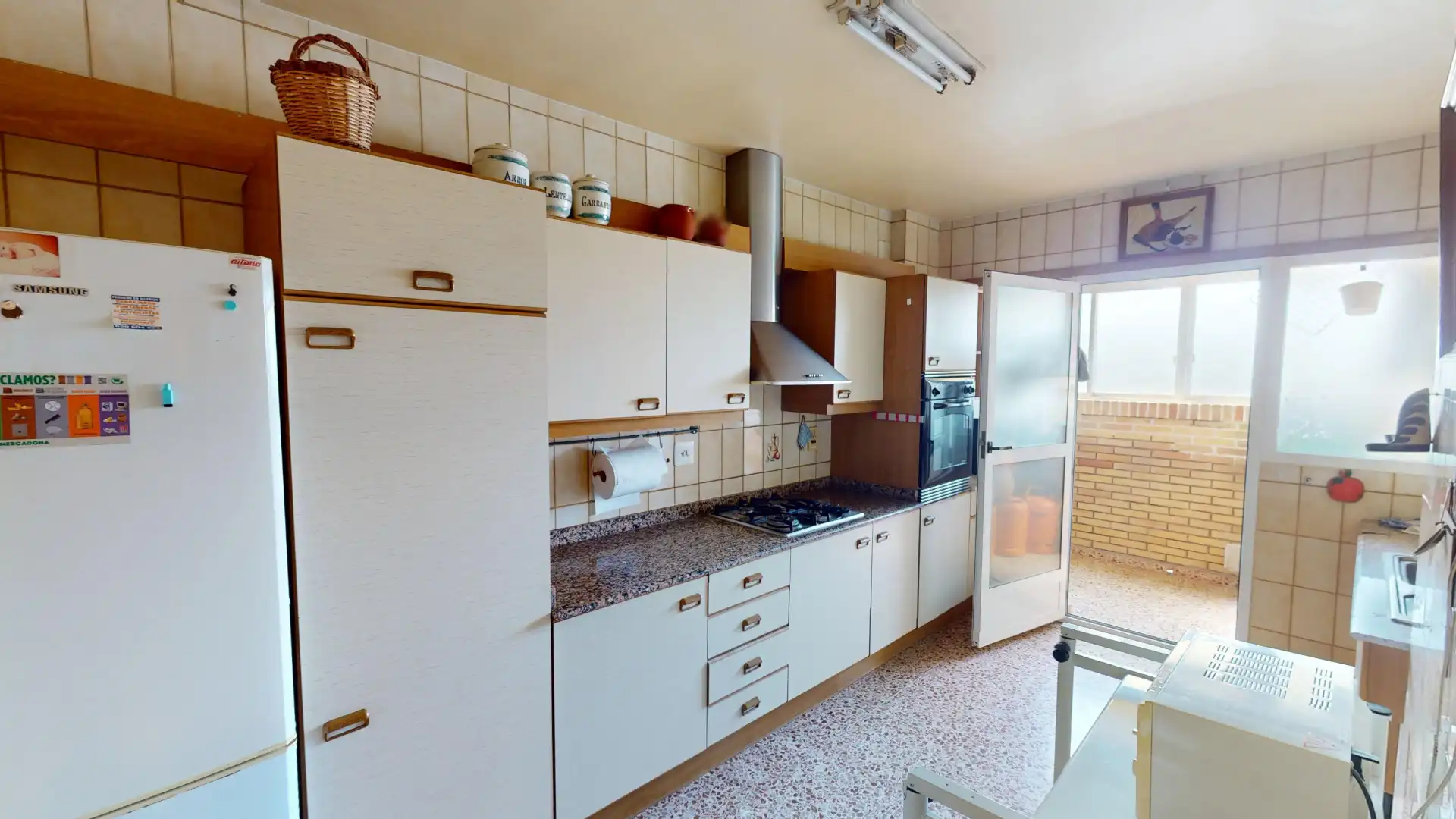 Kitchen of Flat for sale in Elche / Elx  with Furnished and Balcony